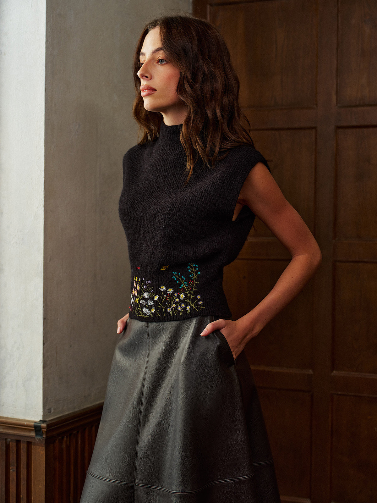 Stand Collar Embroidery Floral Sweater Vest for Women, Casual Layering Piece