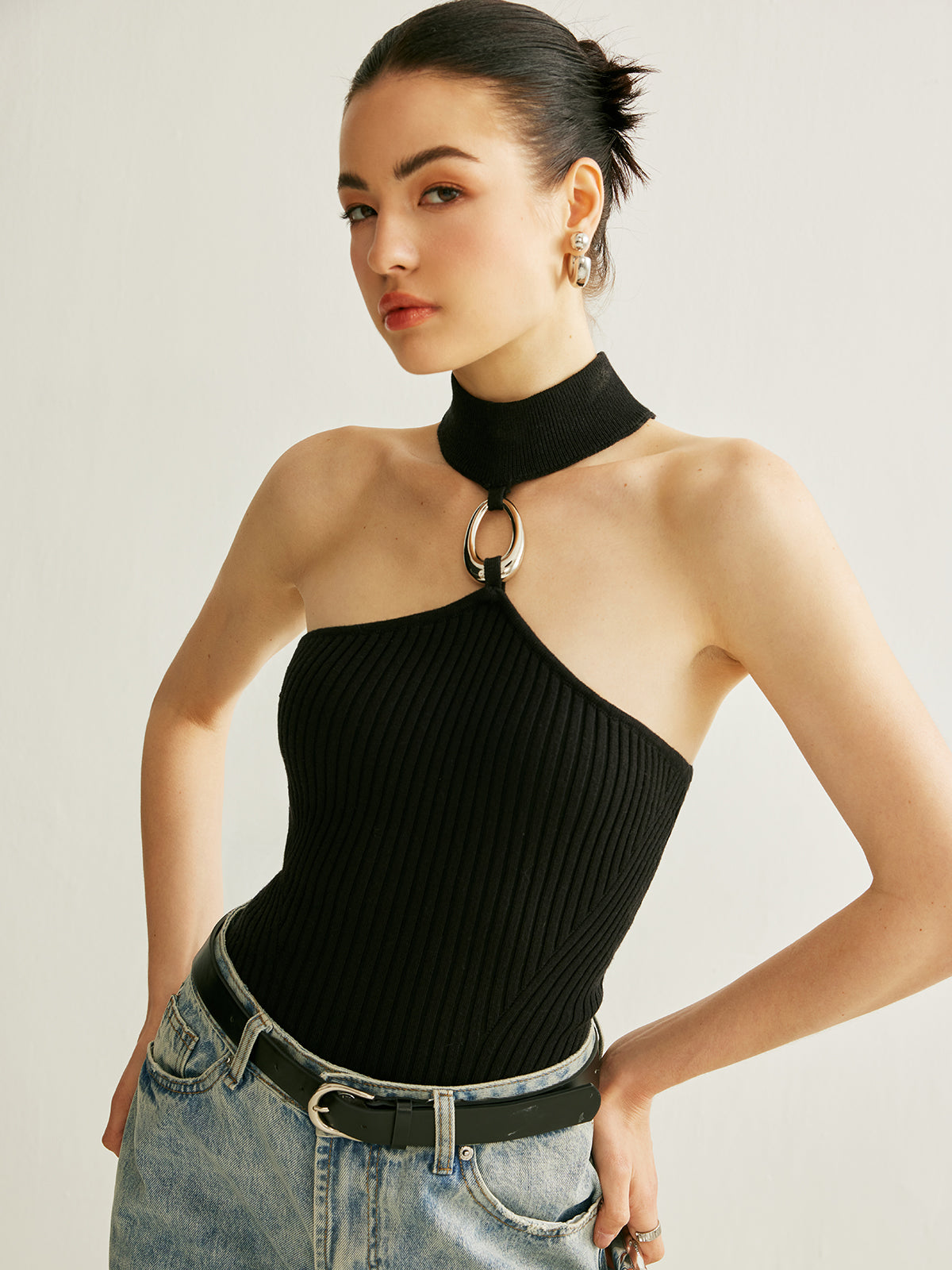 Ring Detail Ribbed Halter Top with Adjustable Neck Tie