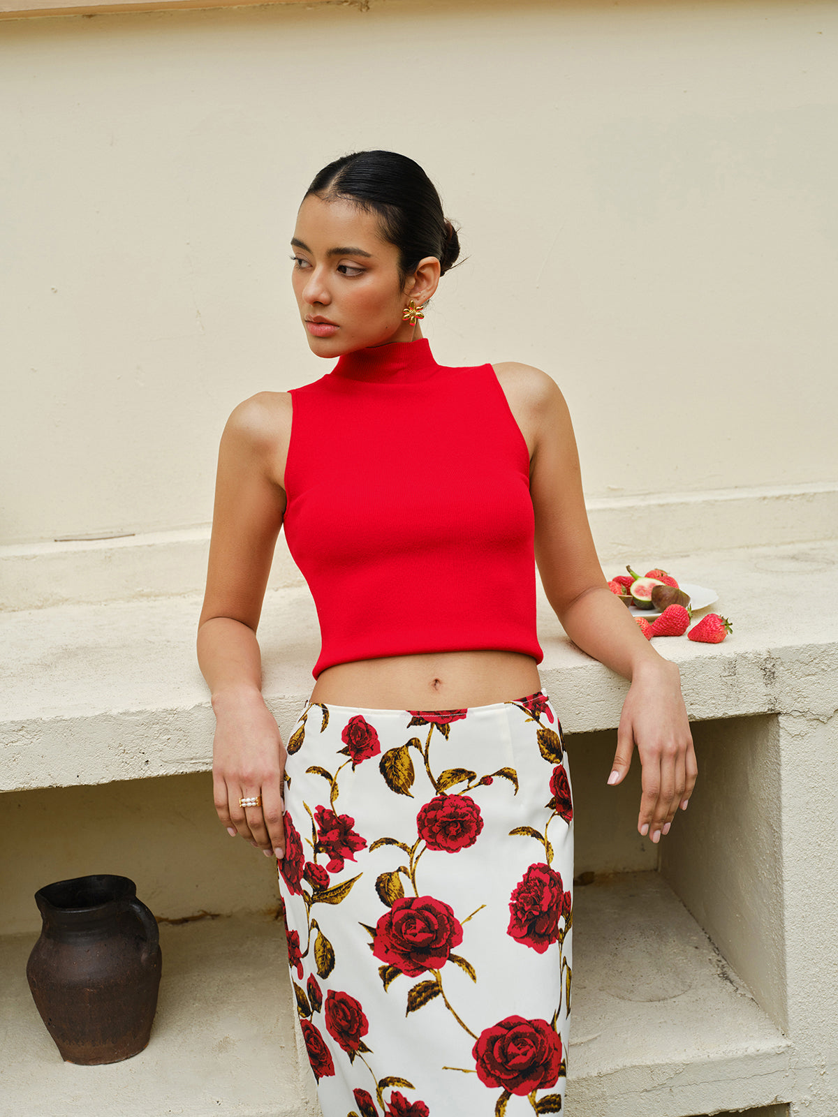 Knit Mock Neck Sleeveless Crop Top for Women, Casual Summer Style