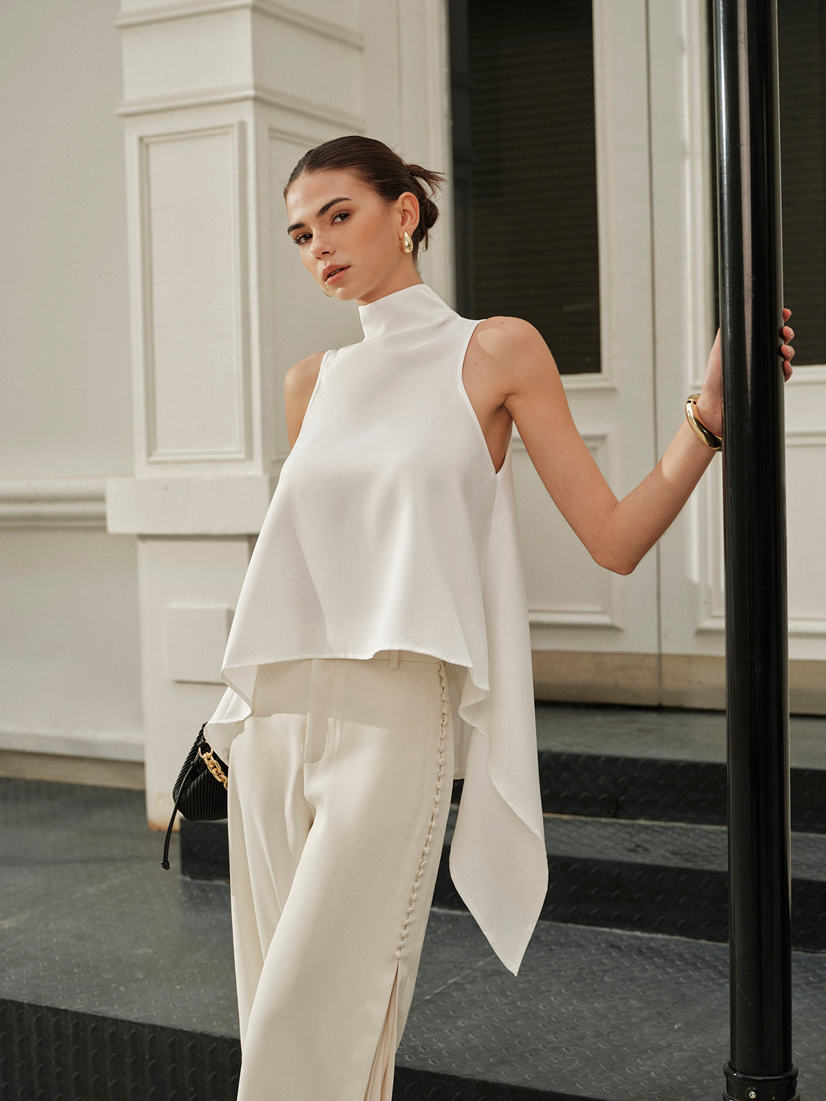 Asymmetrical Mock Neck Sleeveless Top for Women Casual Wear