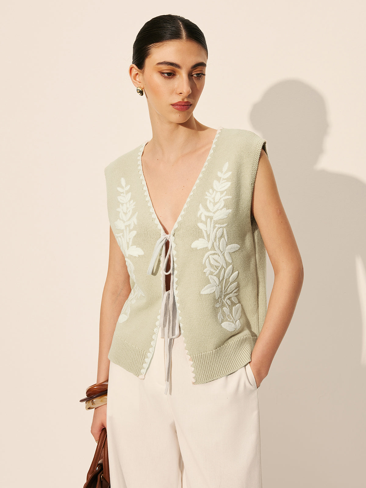 Embroidery Bow Floral Knit Sweater Vest for Women, Casual Layering