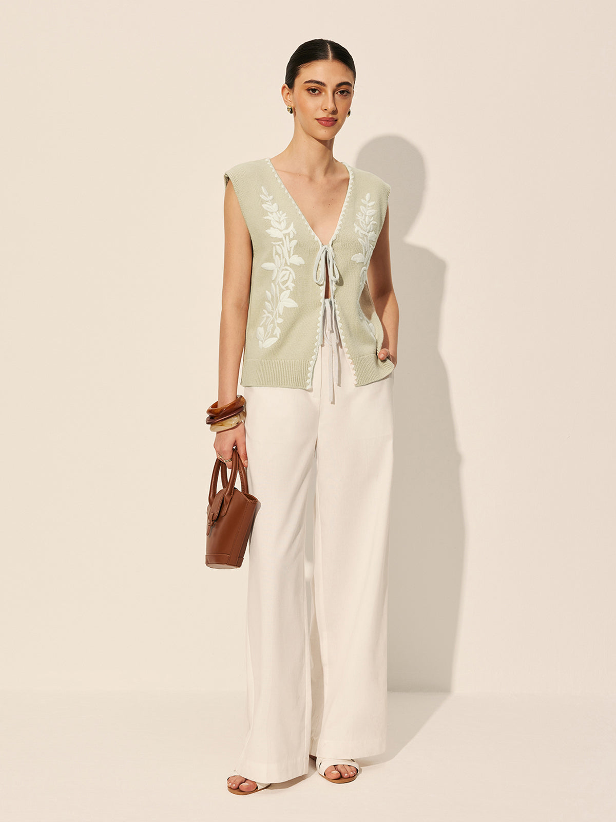 Embroidery Bow Floral Knit Sweater Vest for Women, Casual Layering