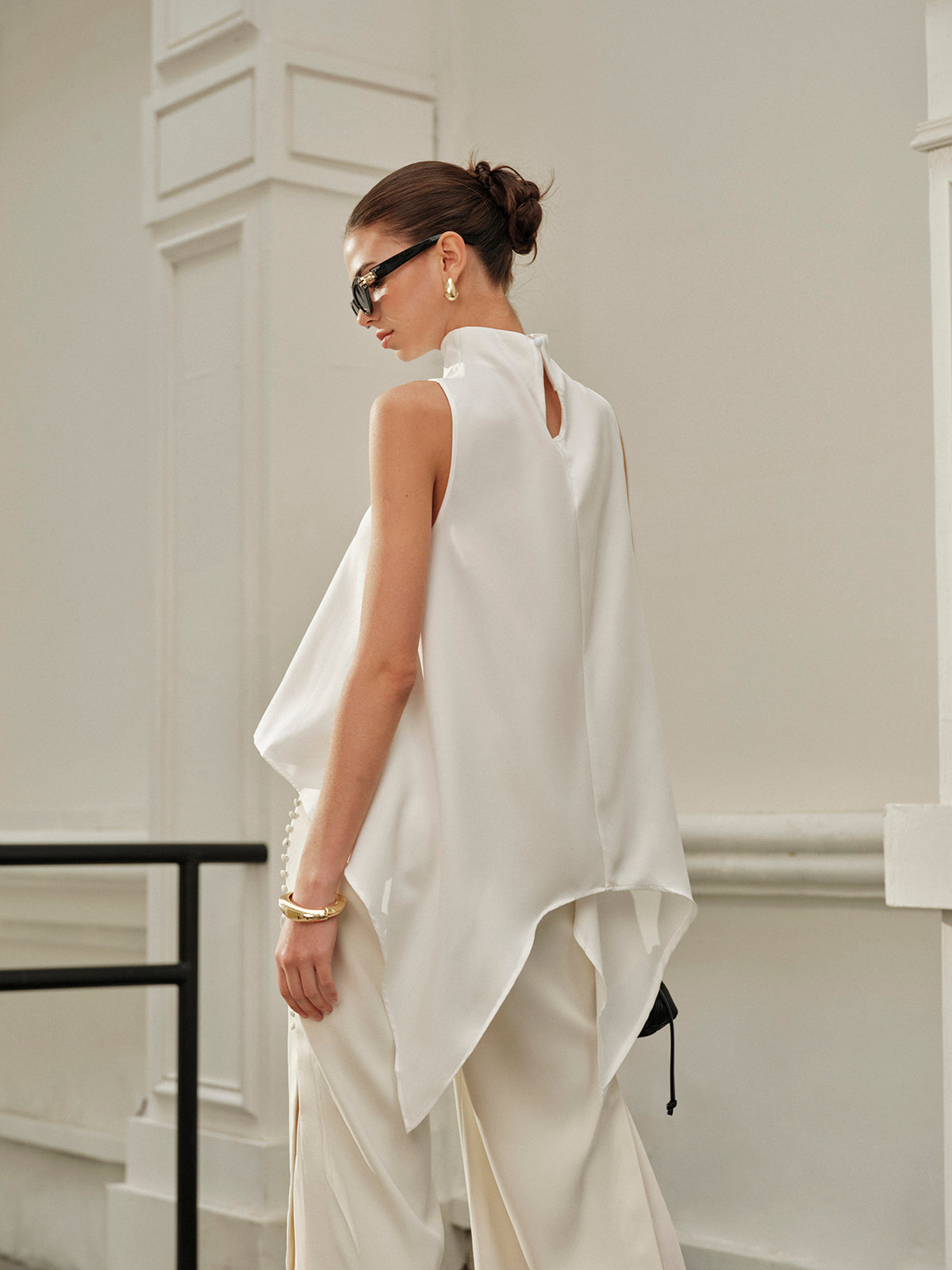 Asymmetrical Mock Neck Sleeveless Top for Women Casual Wear