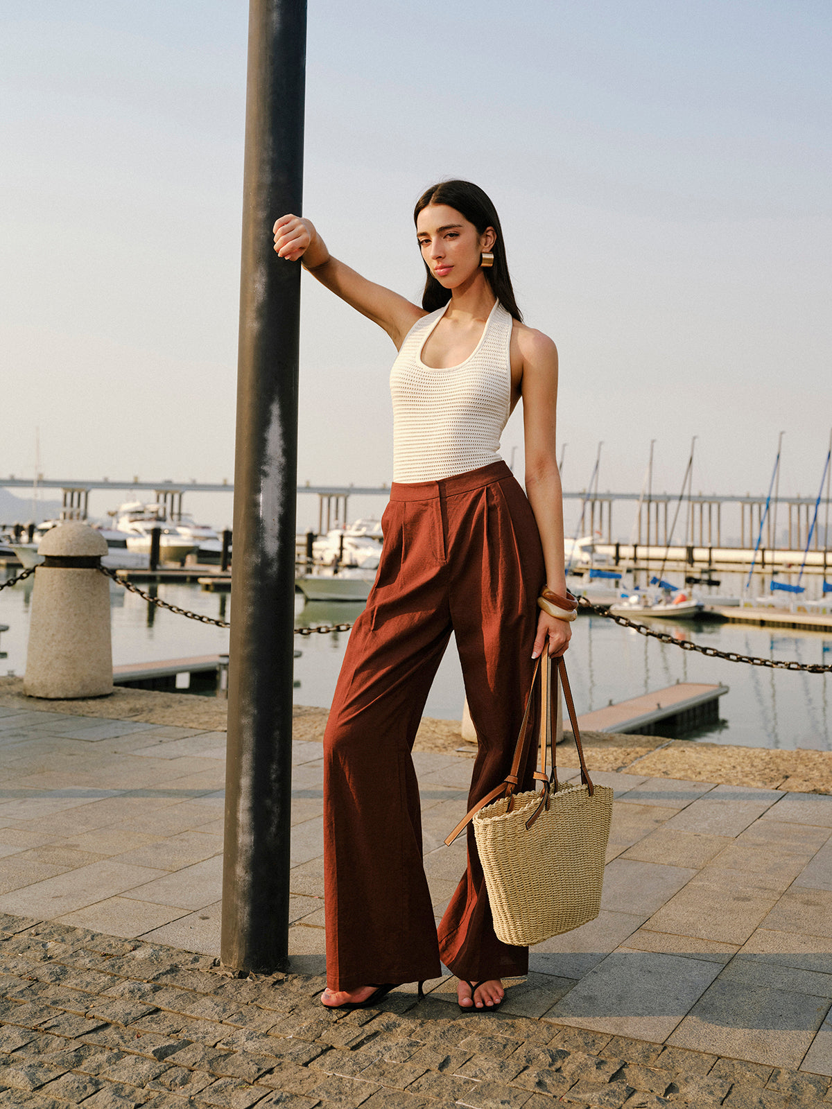 Halter Neck Knit Top Lightweight Summer Casualwear for Women