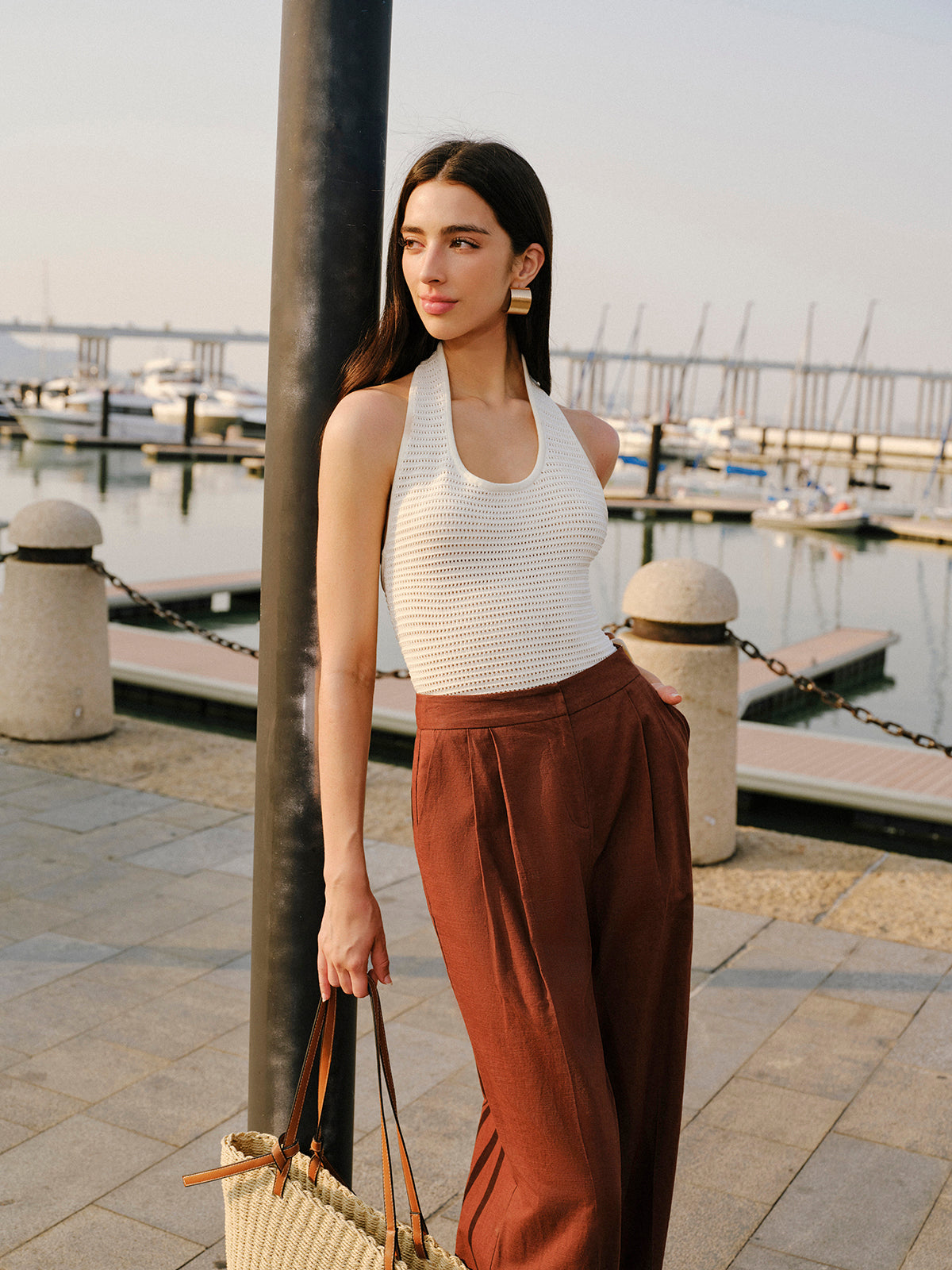 Halter Neck Knit Top Lightweight Summer Casualwear for Women