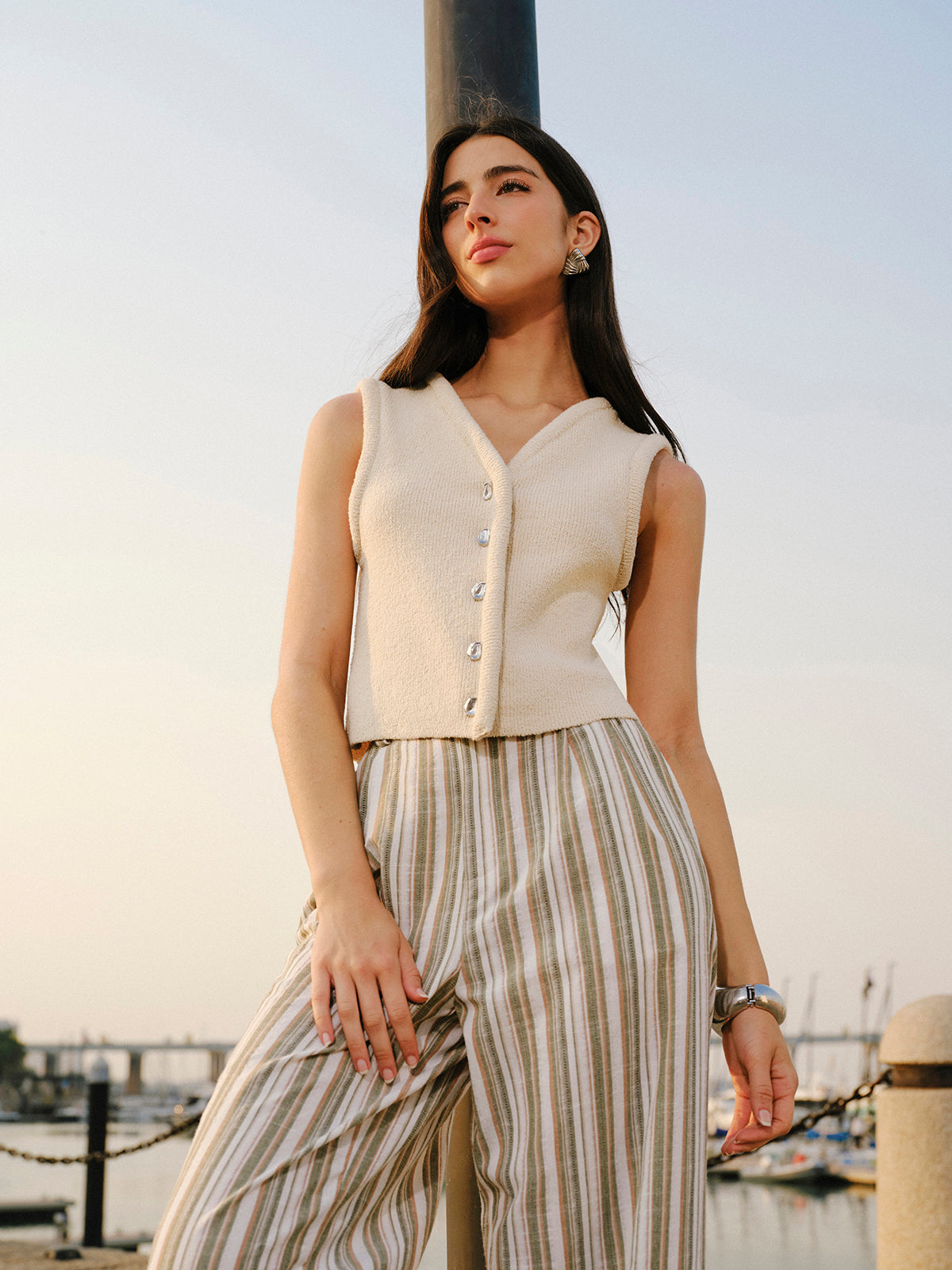 Button Front Sweater Vest with V-Neck Casual Fit