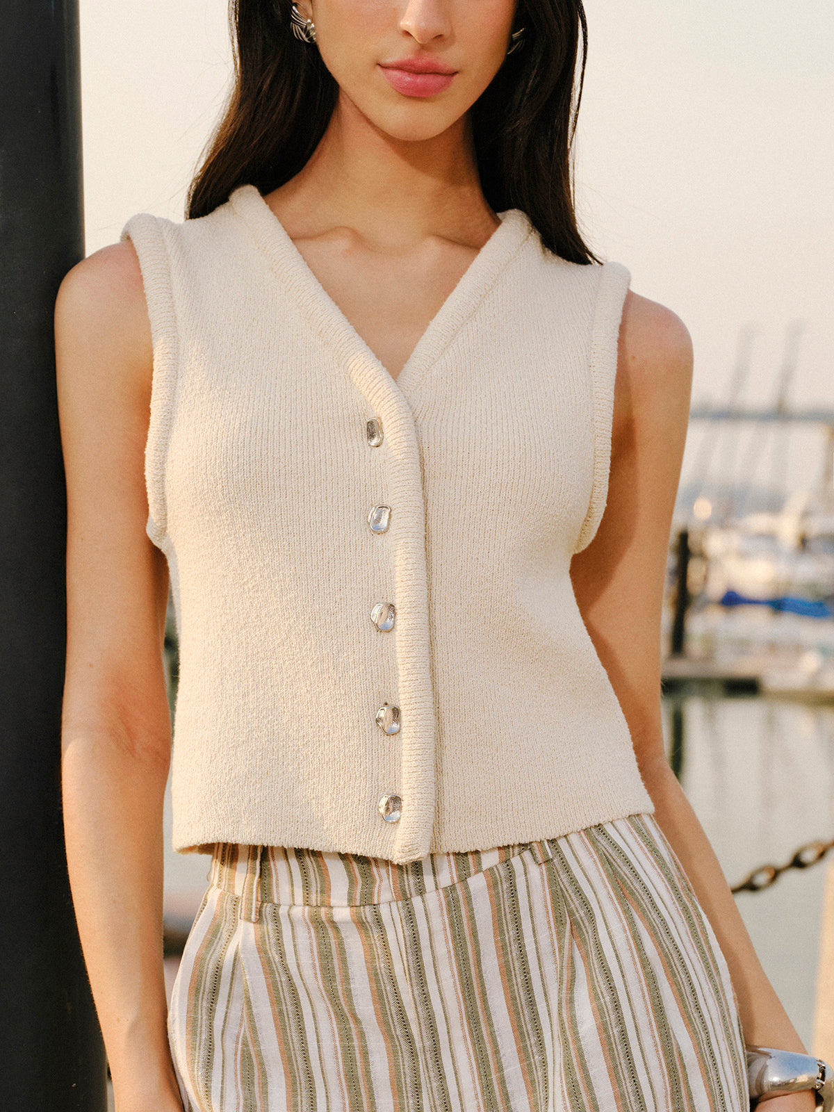 Button Front Sweater Vest with V-Neck Casual Fit