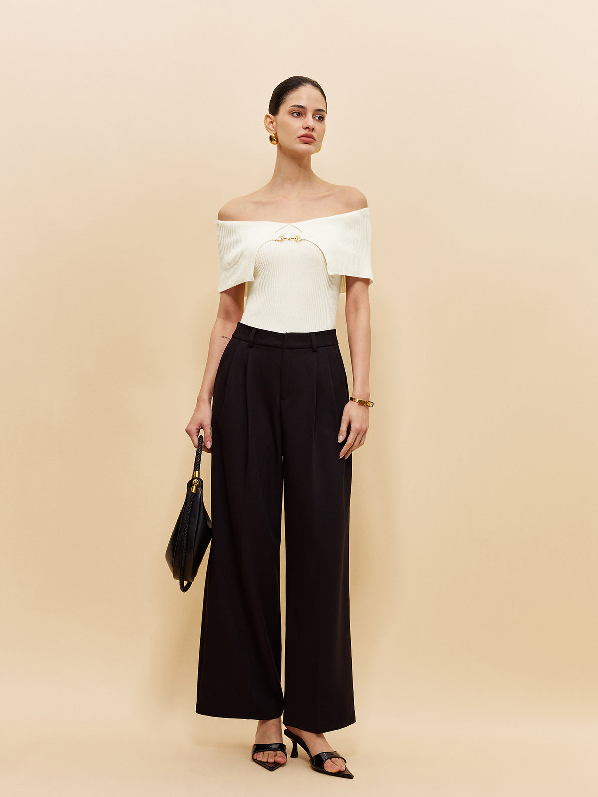Off-Shoulder Chain Detail Ribbed Knit Top for Women Casual Wear
