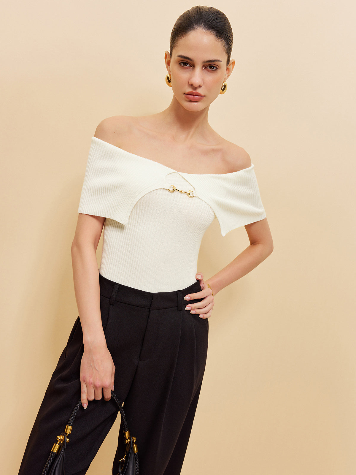 Off-Shoulder Chain Detail Ribbed Knit Top for Women Casual Wear