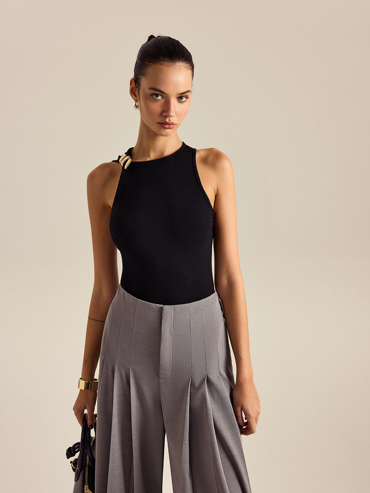 Metal Decor Sleeveless Top with Stylish Chain Accents