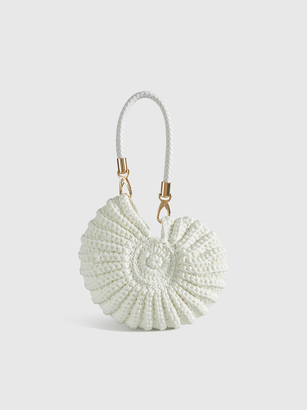 Crocheted Conch-Shaped Handbag Unique Beach-Style Accessory