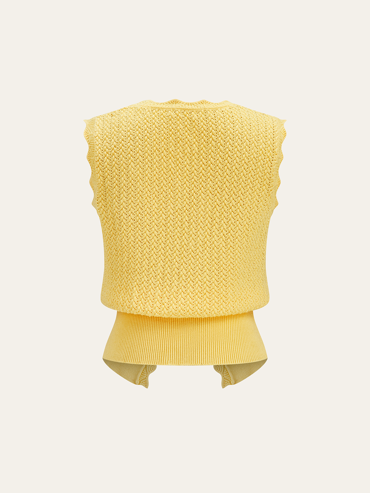 Metal Detail Scallop Trim Knit Vest with Lightweight Sleeveless Design