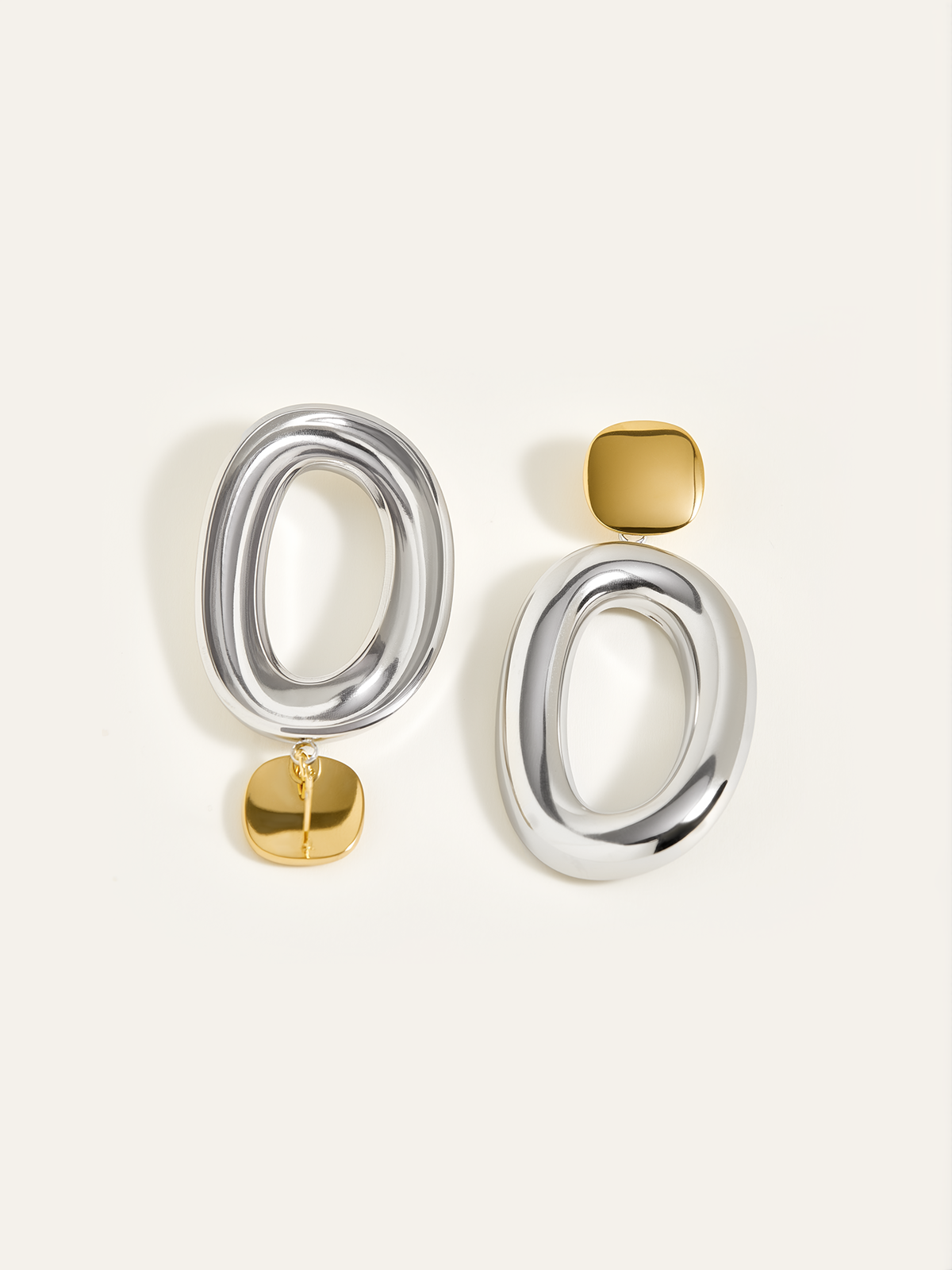 Two-Tone Smooth Oval Drop Earrings for Elegant Evening Wear