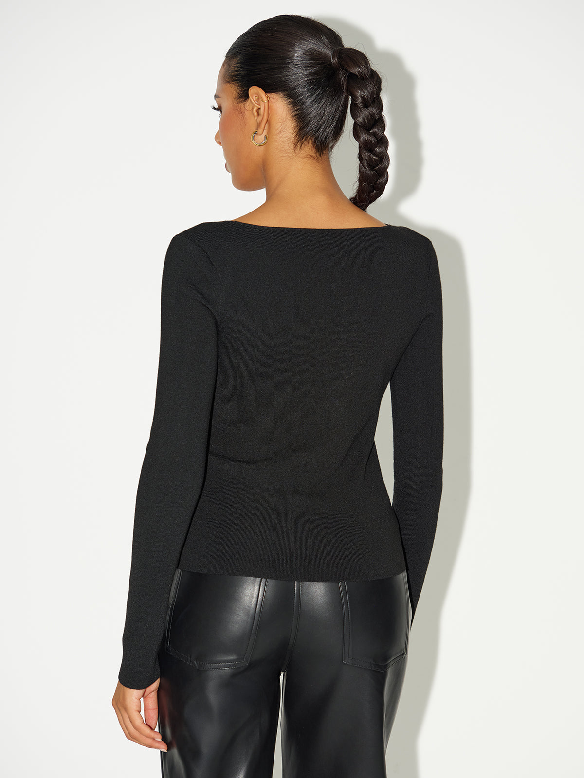 Asymmetric Star-Button Knit Top for Women Casual Wear