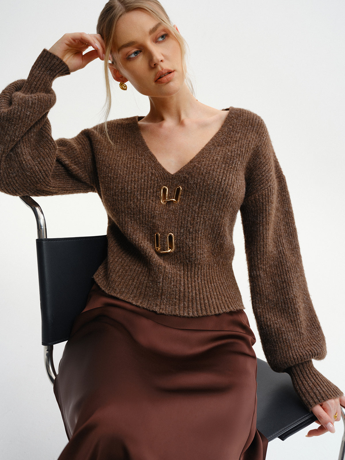 Wool-Blend V-Neck Sweater for Casual Wear Essentials