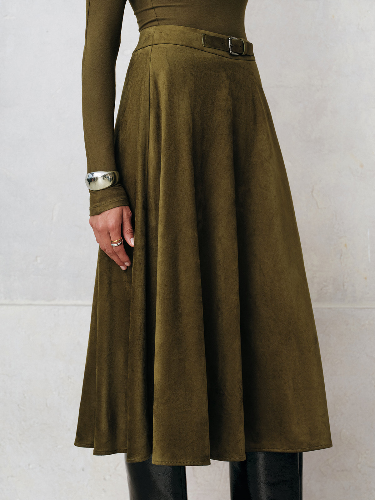 Soft Suede Effect A-Line Midi Skirt with Pockets and High Waist