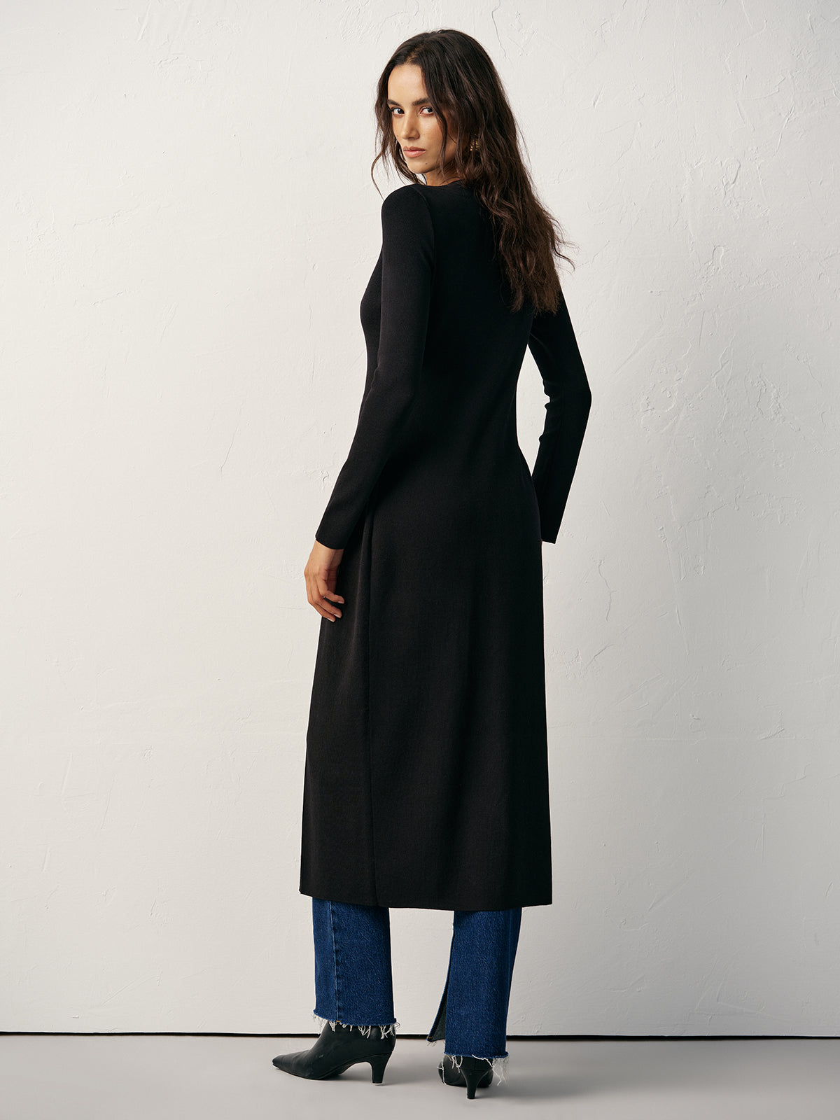 Button-Front Maxi Knit Cardigan Dress with Long Sleeves and Pockets