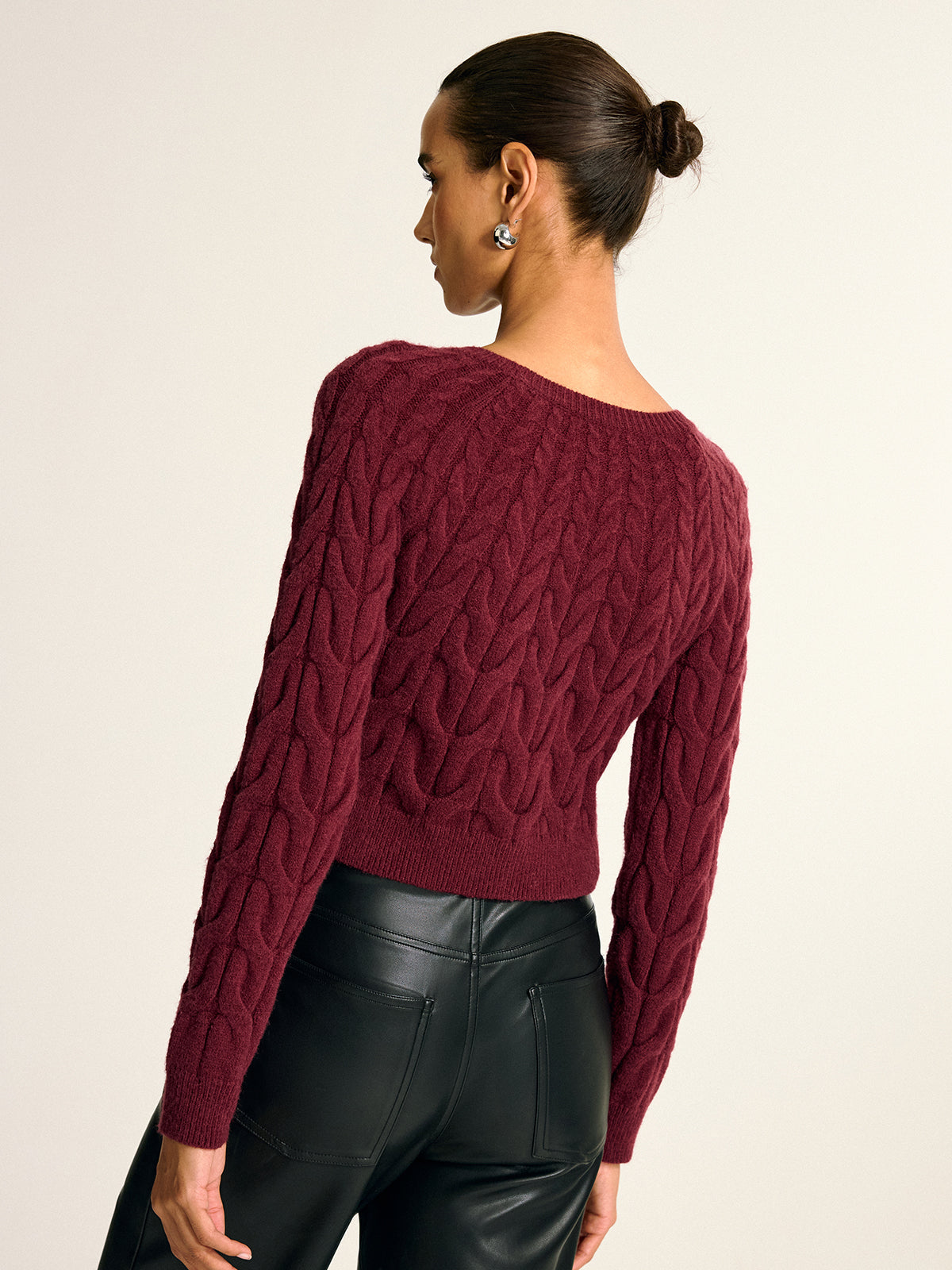 Metal Detail Cable Knit Round Neck Sweater Cozy Winter Fashion Pullover