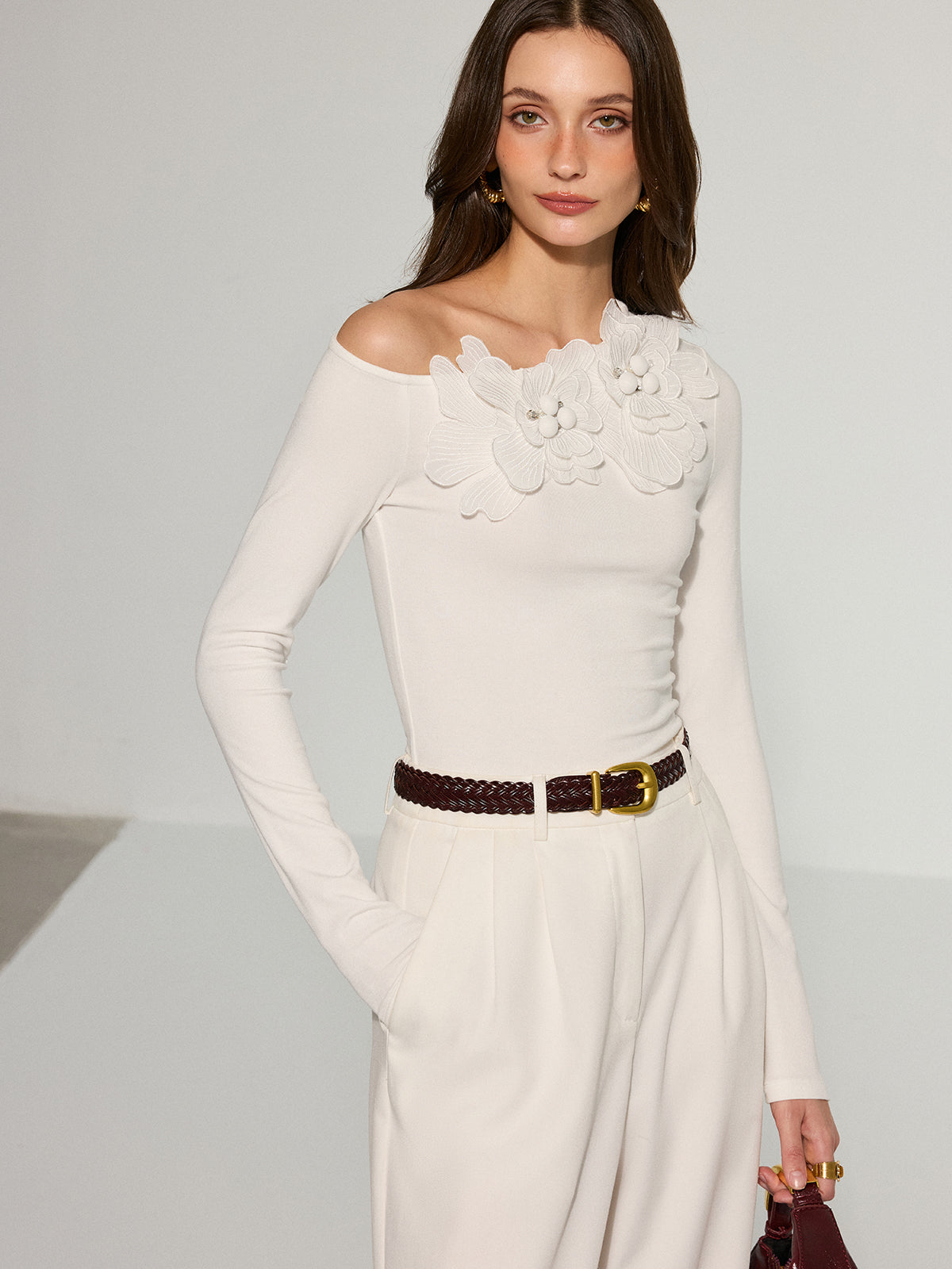 Off-Shoulder 3D Floral Embellished T-Shirt Women's Casual Spring Top