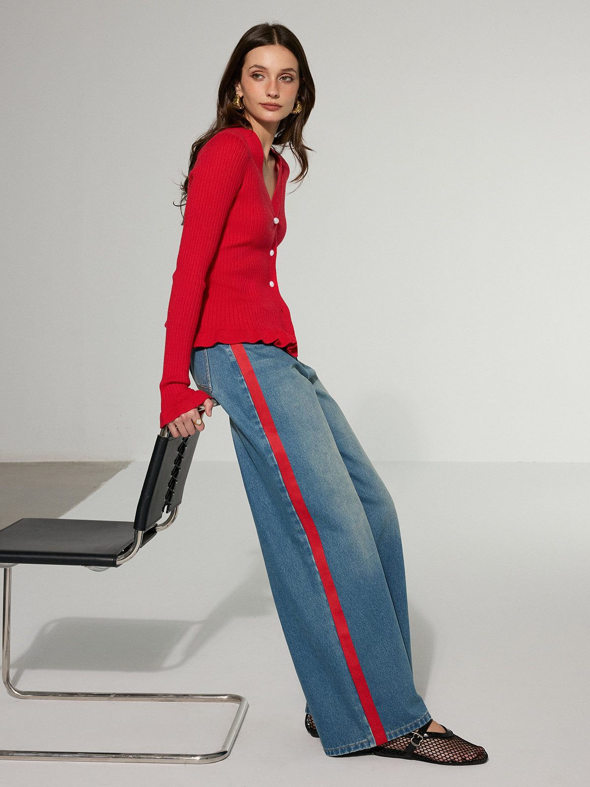 Contrast Side Striped Wide-Leg Jeans Comfort Fit Trendy Design