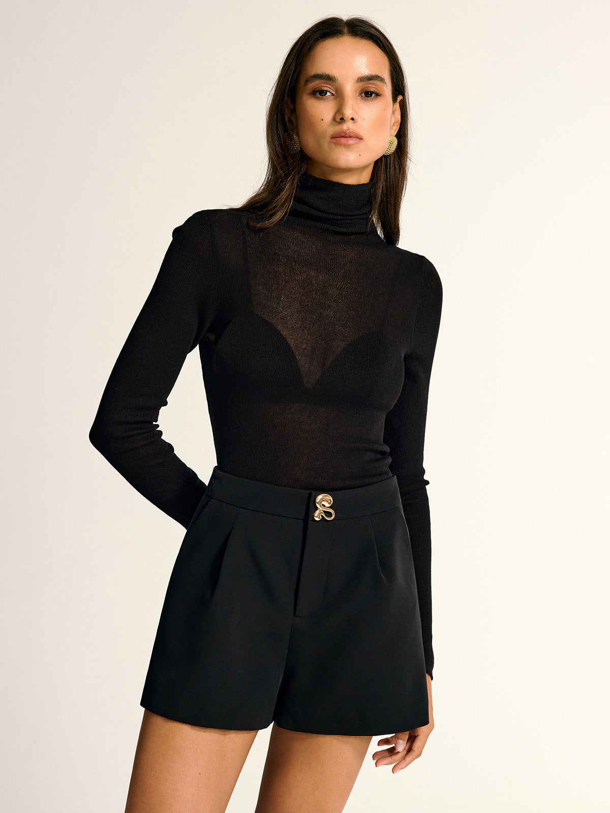 Metal Detail Mid-Waist Shorts with Stylish Zip Accents
