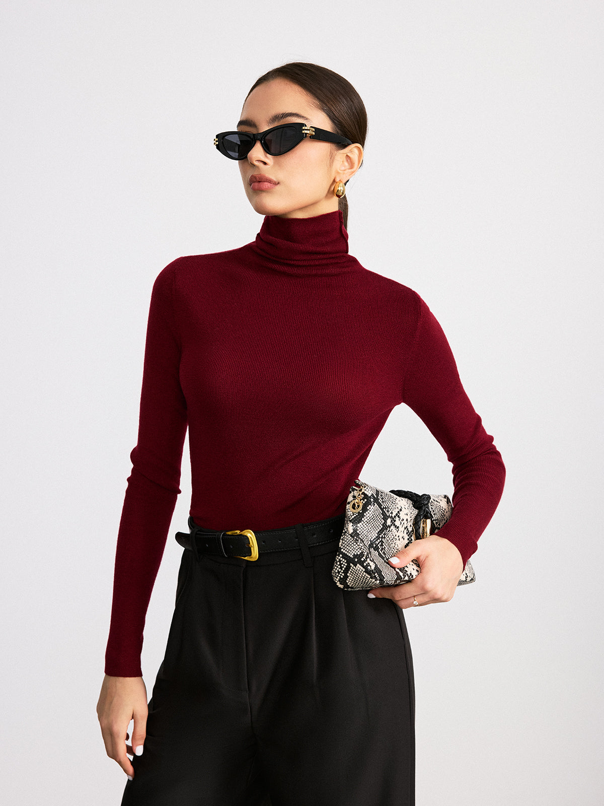 Reversible Turtleneck Wool Blend Sweater for Versatile Winter Wear
