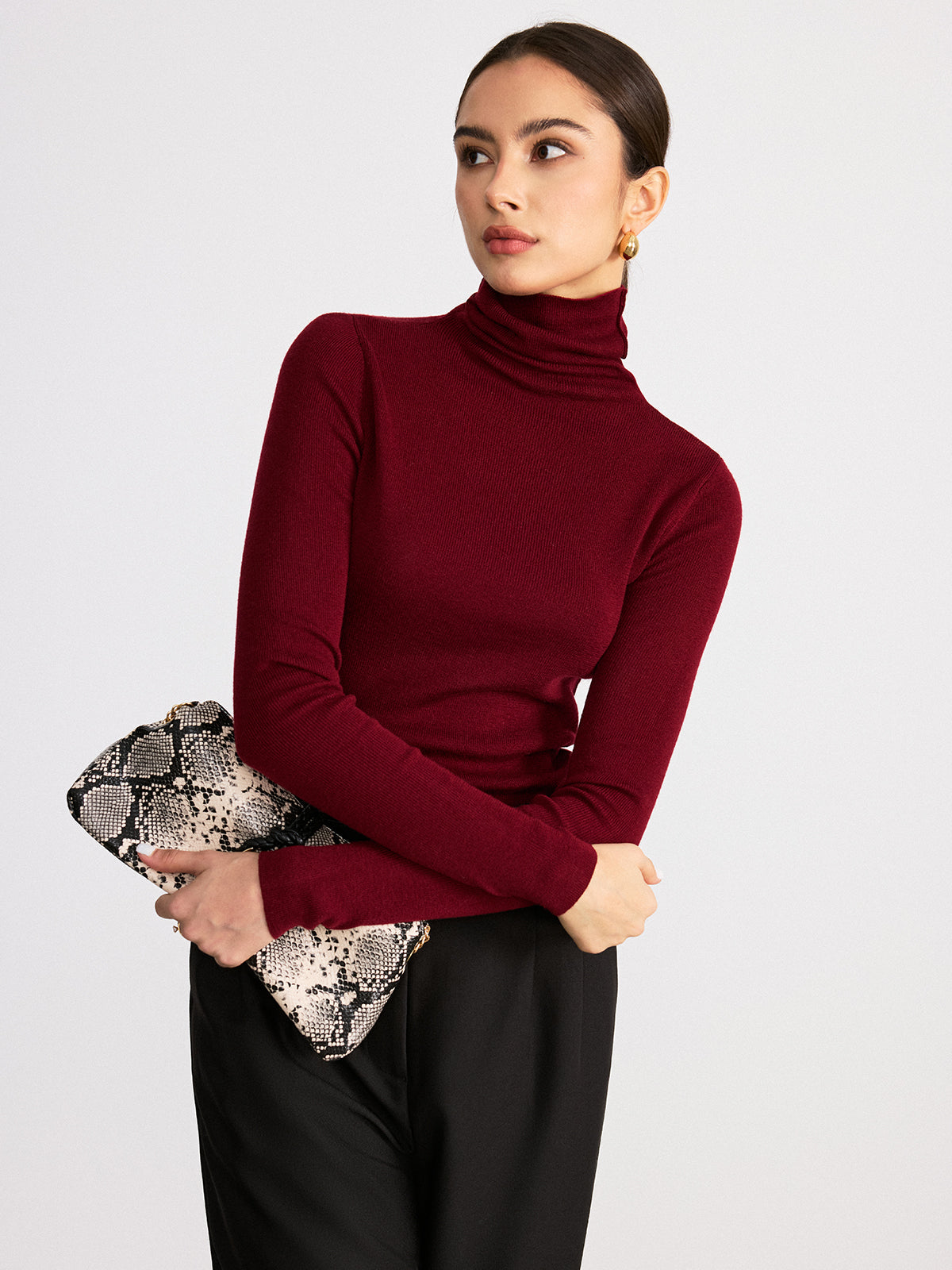 Reversible Turtleneck Wool Blend Sweater for Versatile Winter Wear