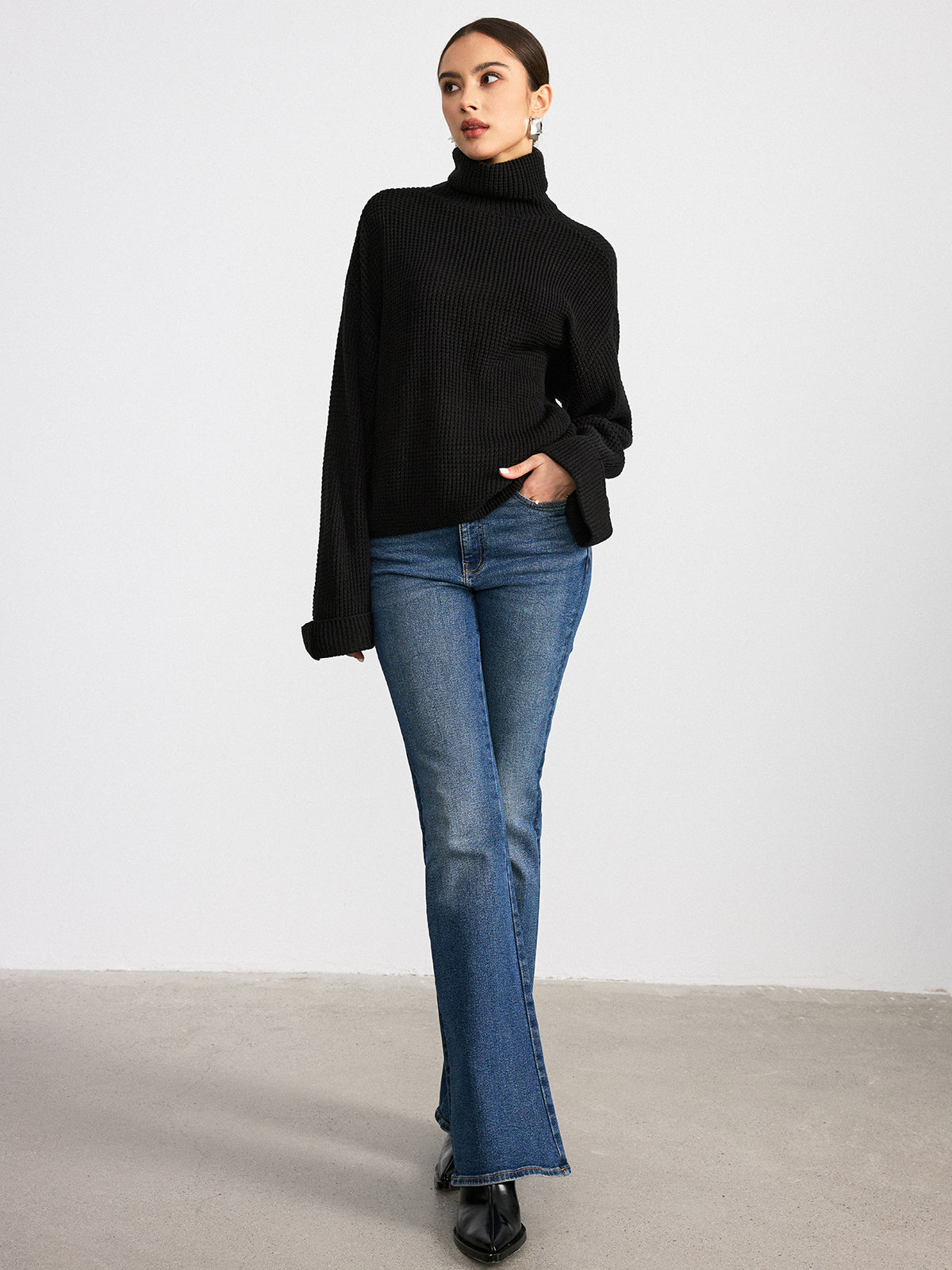 Turtleneck Waffle-Knit Long Sleeve Sweater | Cozy Winter Essential Pullover