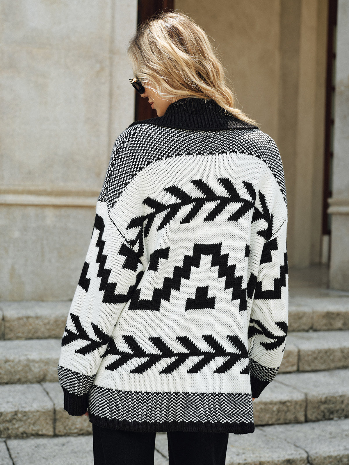 Geometric Pattern Collared Knit Cardigan with Long Sleeves, No Belt