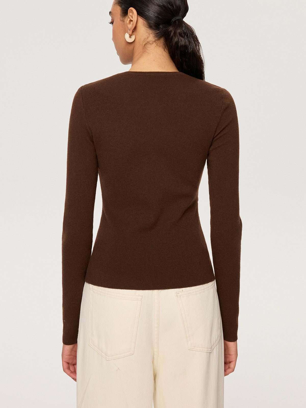Metal Ring Detail Long Sleeve Knit Top with Crew Neckline