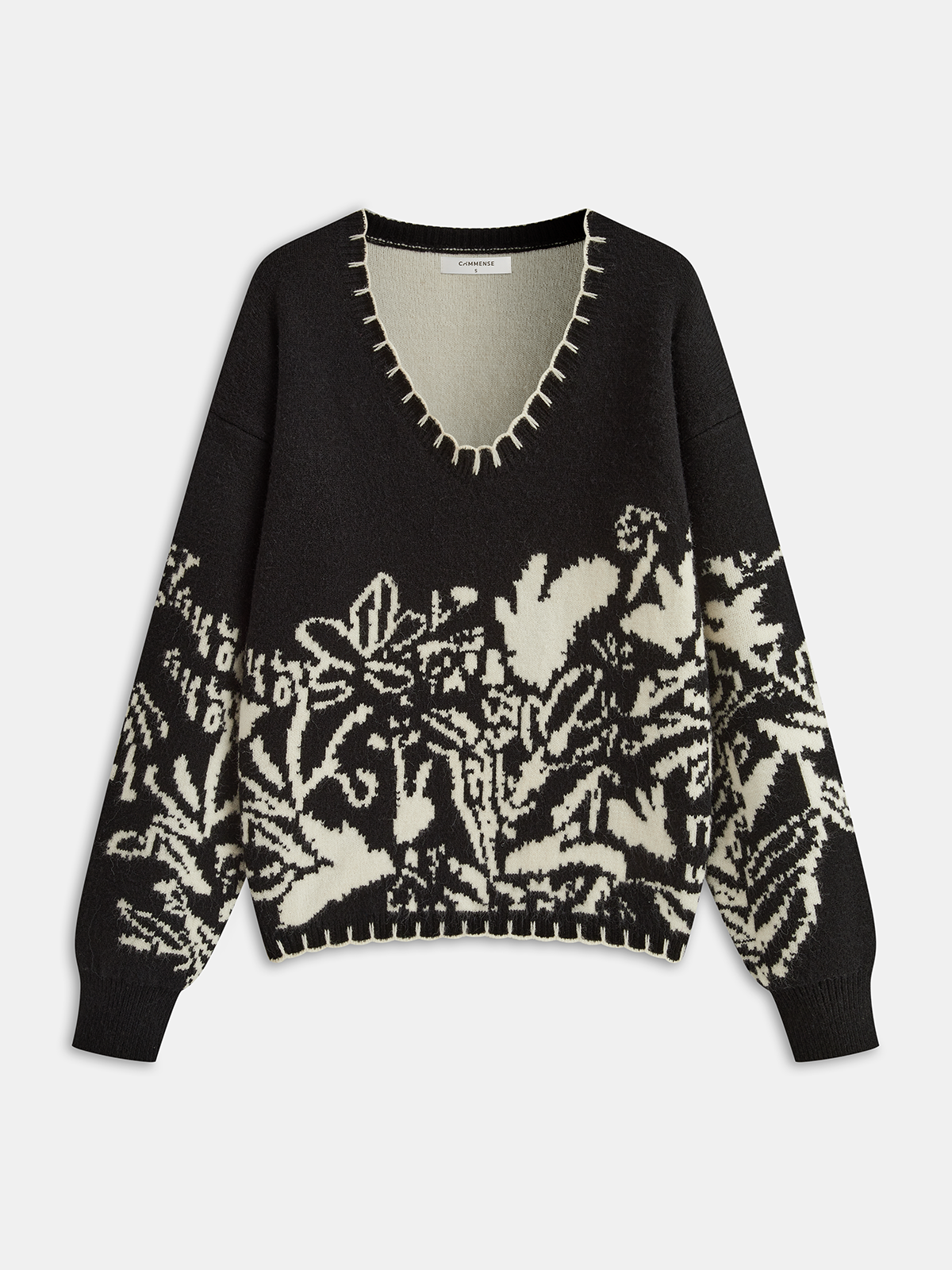 Floral Pattern V-Neck Sweater with Elegant Knit Design