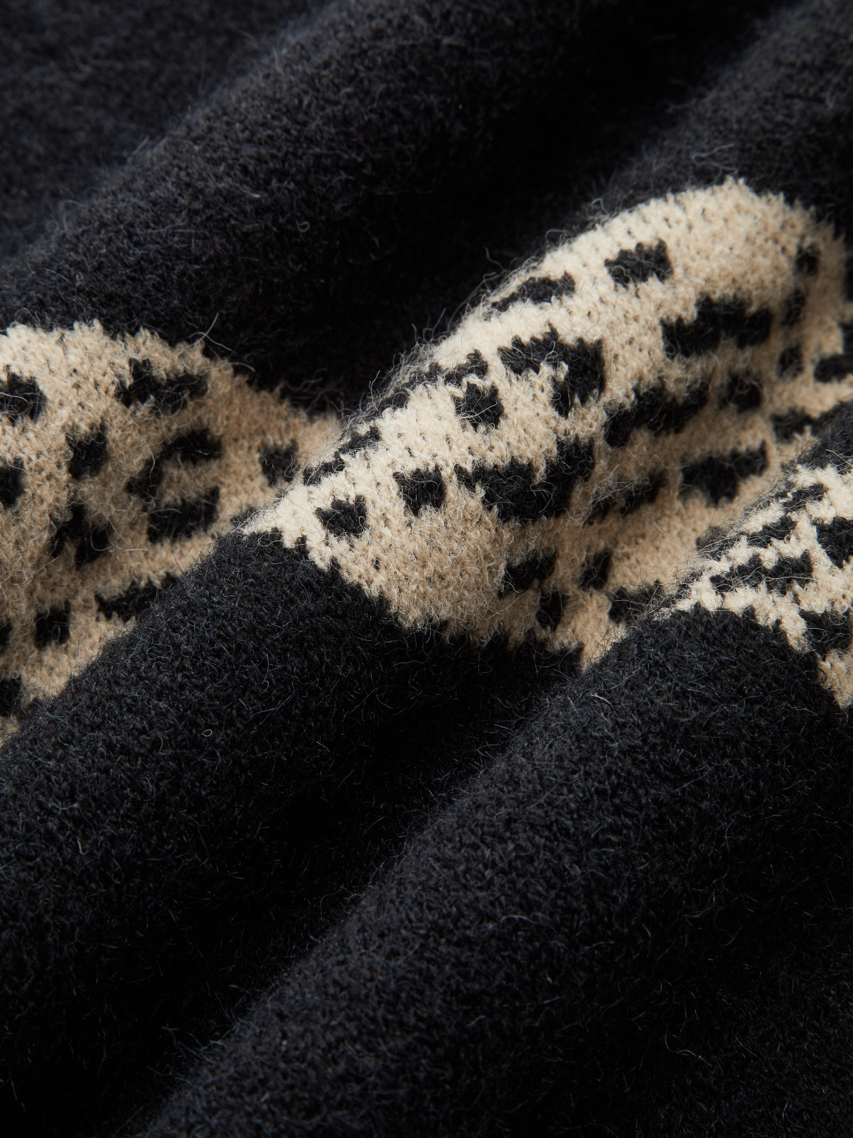 Leopard Print Sweater Trendy Crew Neck Style