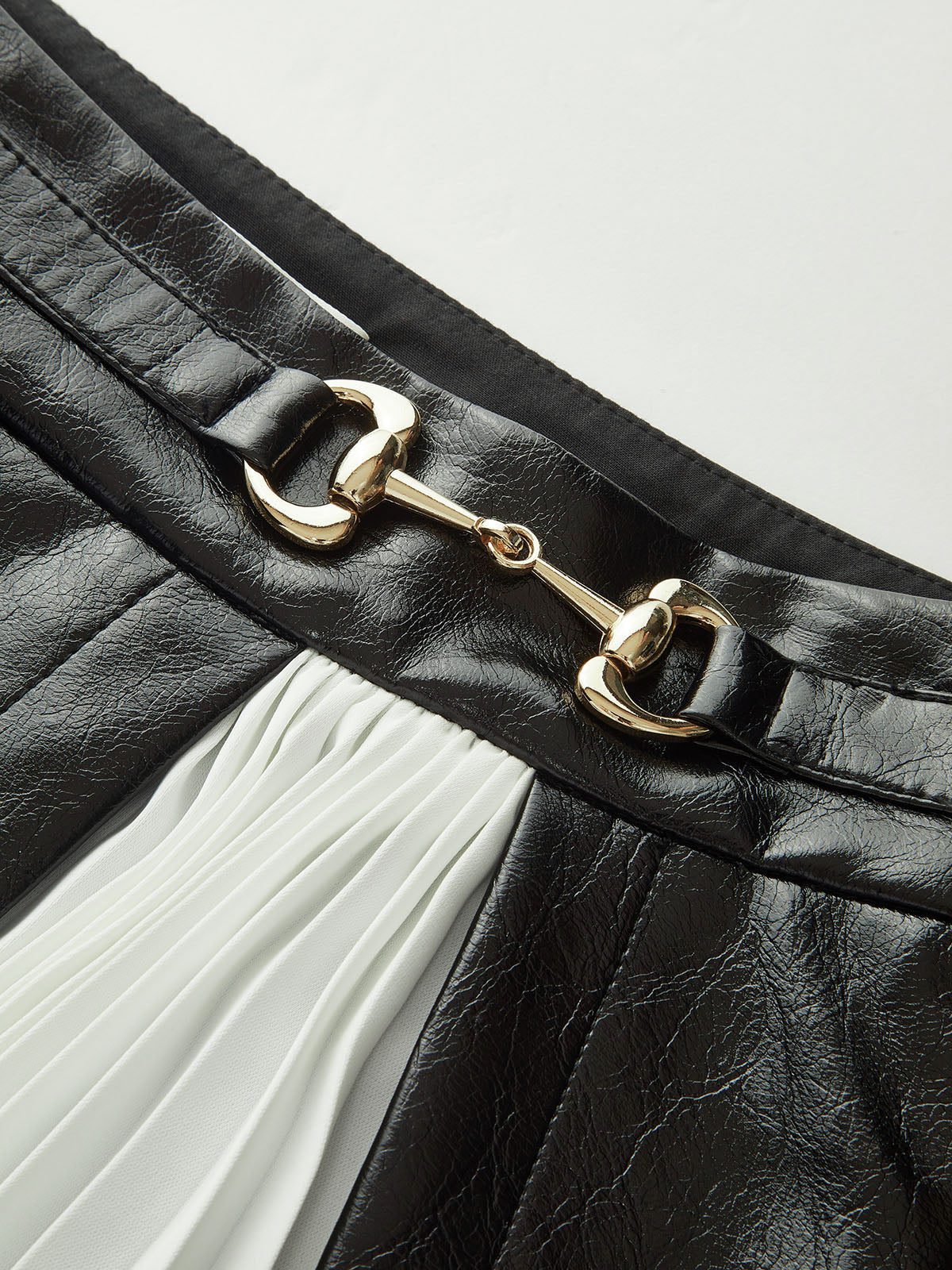 Contrast Pleated Faux Leather Mini Skirt High Waist Trendy Fashion