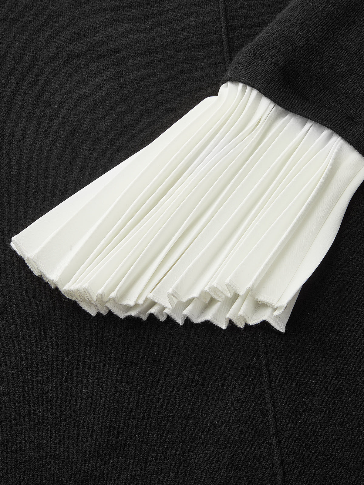 Contrast Pleated Cuff Mock Neck Sweater - Women's Elegant Fall Fashion