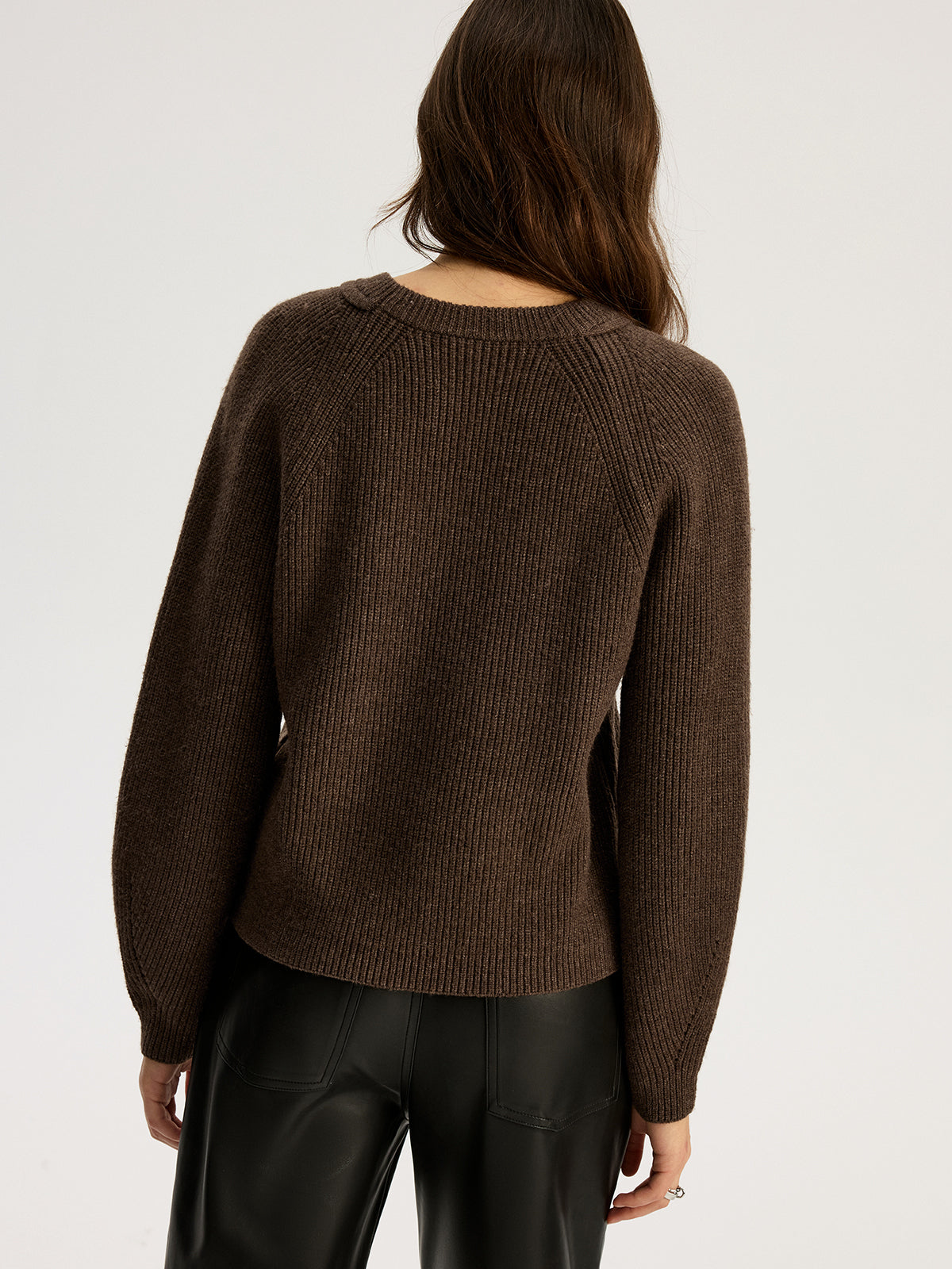 Cut-out Ribbed Knit Sweater - Cozy Long Sleeve Fall Fashion