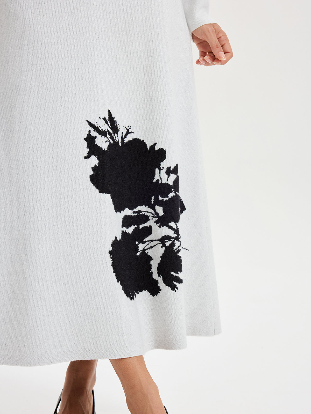 Ink-Wash Painting Pattern Knit Maxi Skirt Elegant Full-Length Soft Fabric
