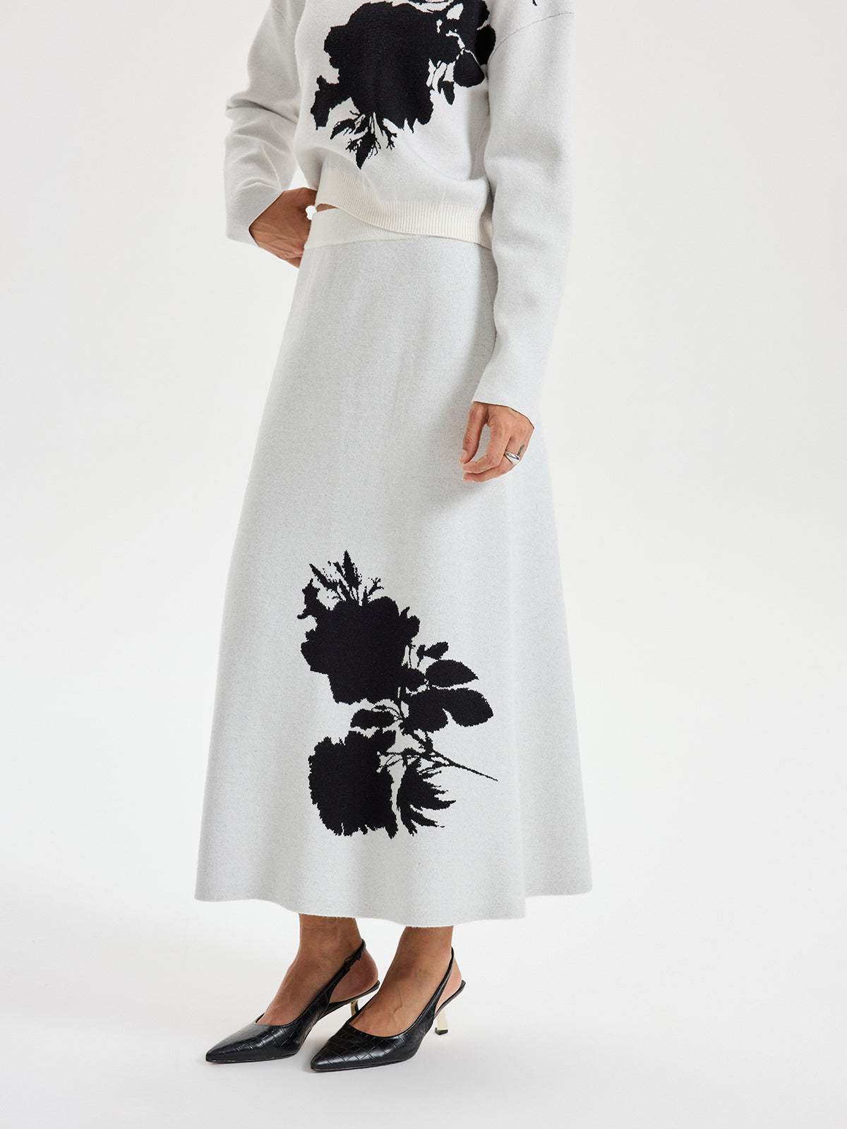 Ink-Wash Painting Pattern Knit Maxi Skirt Elegant Full-Length Soft Fabric