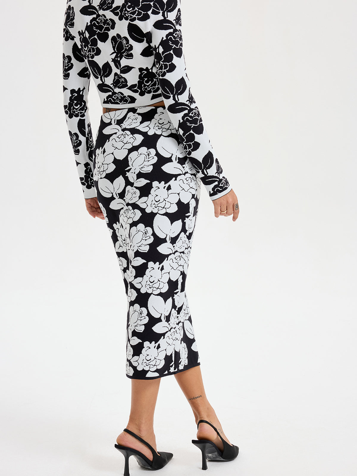 Floral Pattern Knit Midi Skirt - Women's Comfortable Spring Fashion