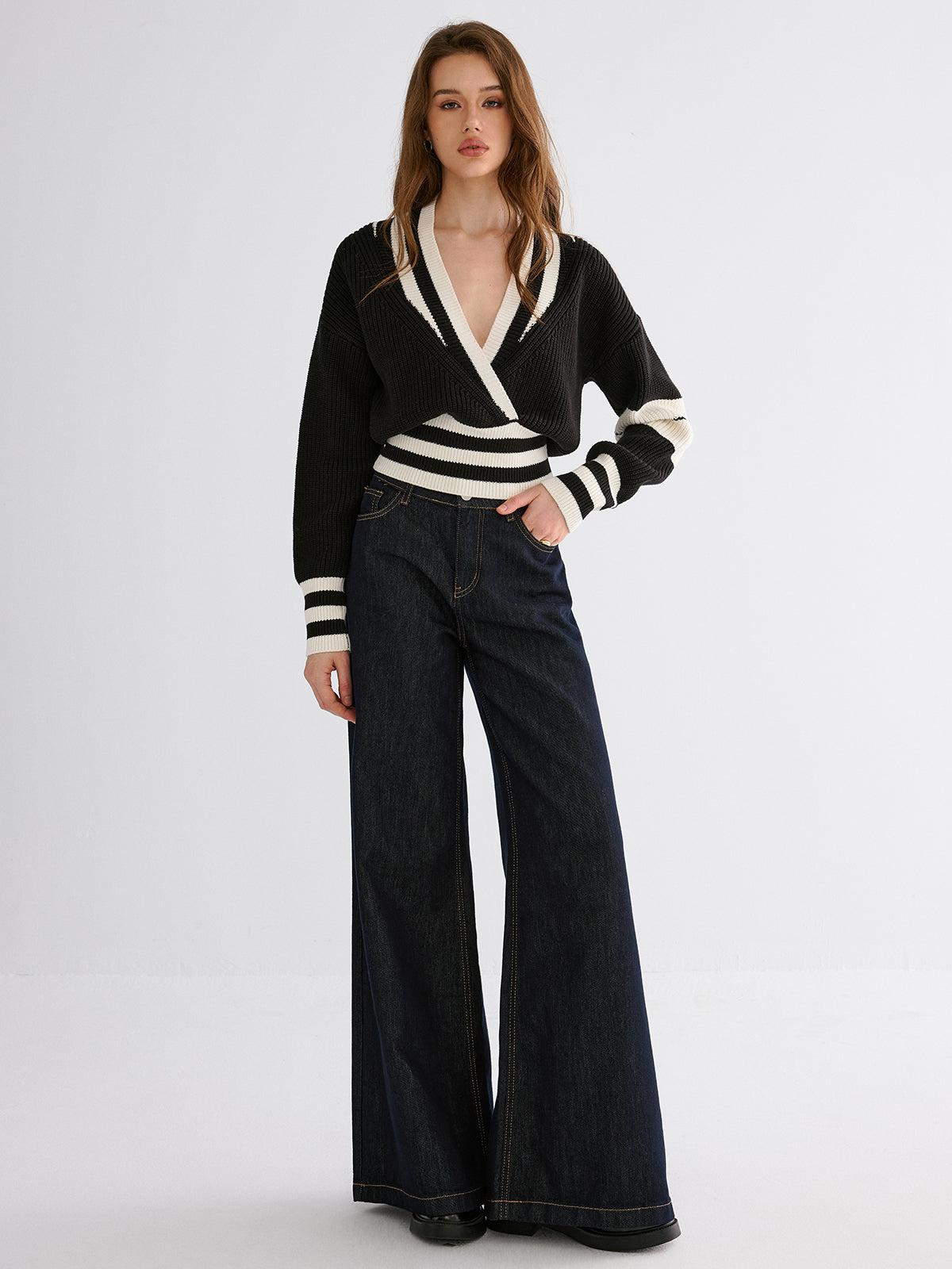 Striped Casual Knitted Sweater for Winter Comfort and Style