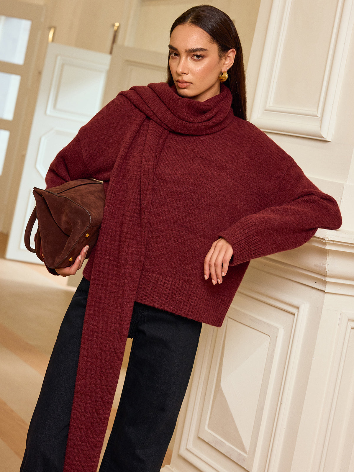 Oversized Knit Sweater with Scarf for Cozy Winter Layering