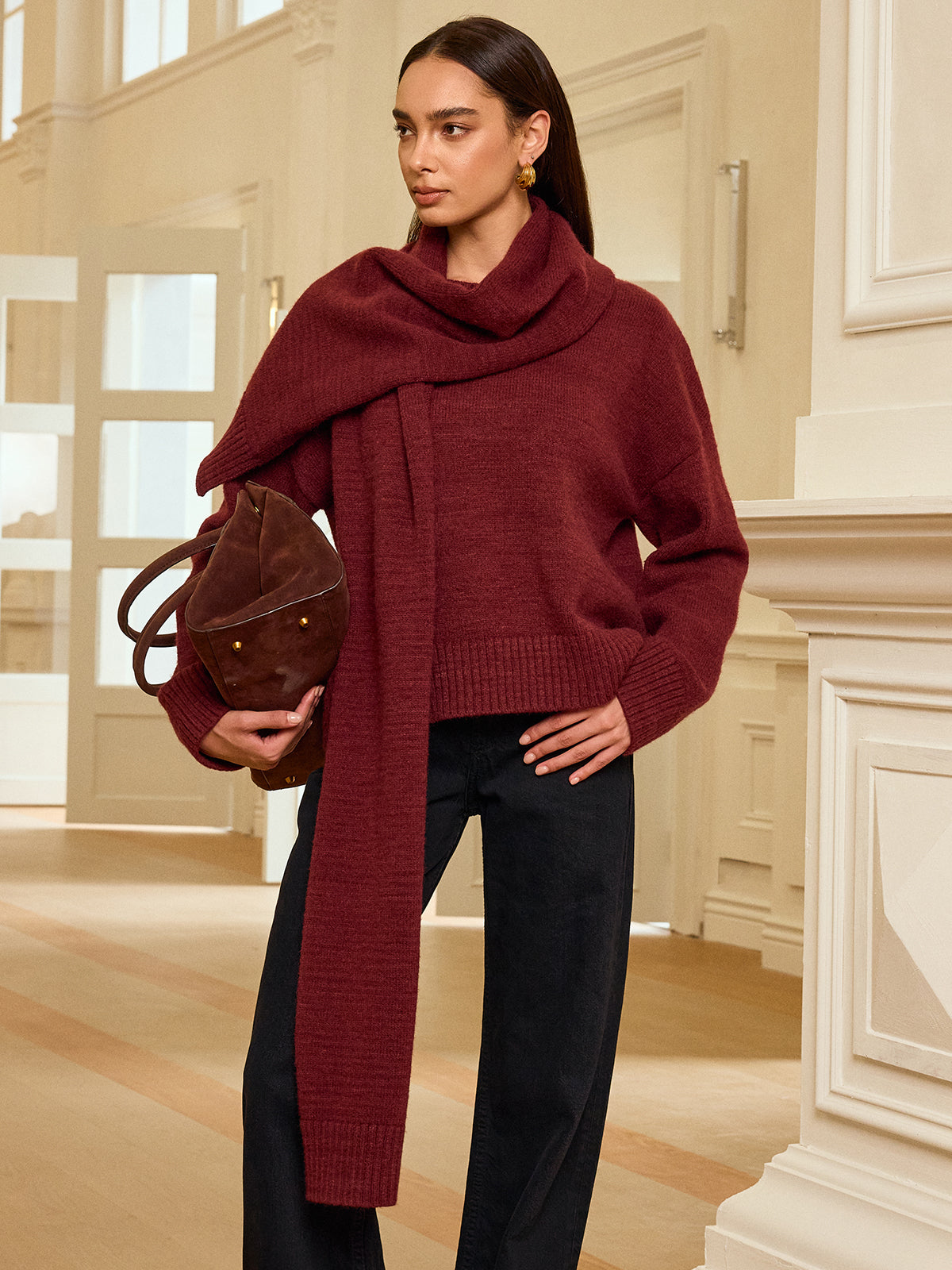 Oversized Knit Sweater with Scarf for Cozy Winter Layering