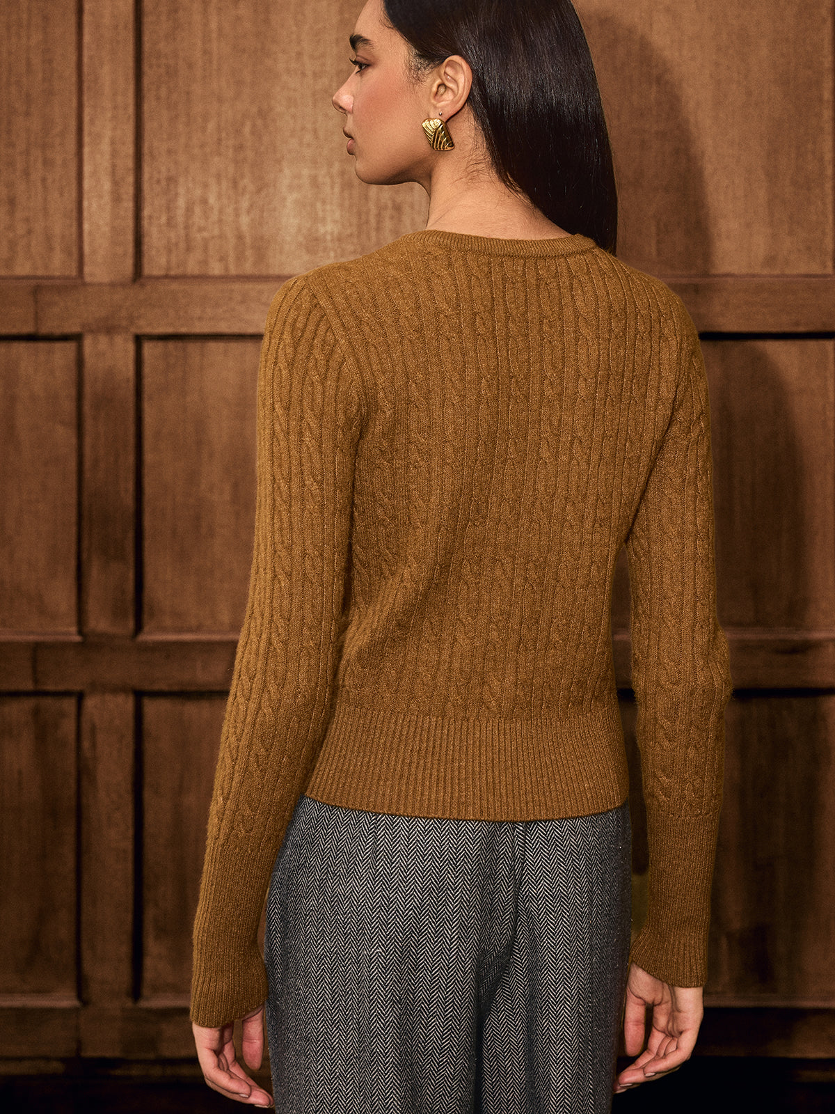 Button-Front Cable-Knit Cardigan with Pockets for Women