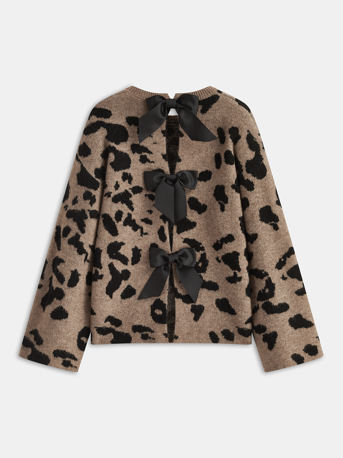 Bow Detail Leopard Print Knit Sweater with Cozy Crew Neck Design