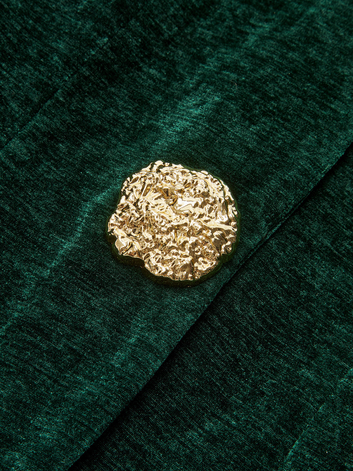 Metal Button Velvet Blazer for Women Elegant Evening Wear