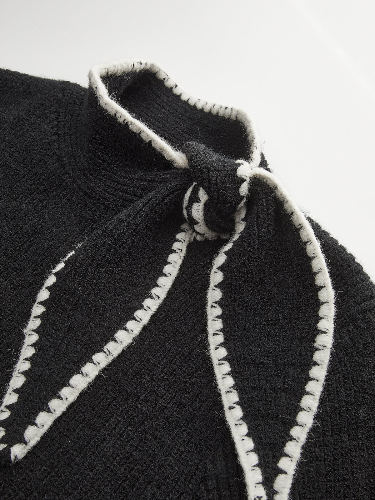 Mock Neck Tie Neck Contrast Stitch Sweater for Women Cozy Winter Fashion