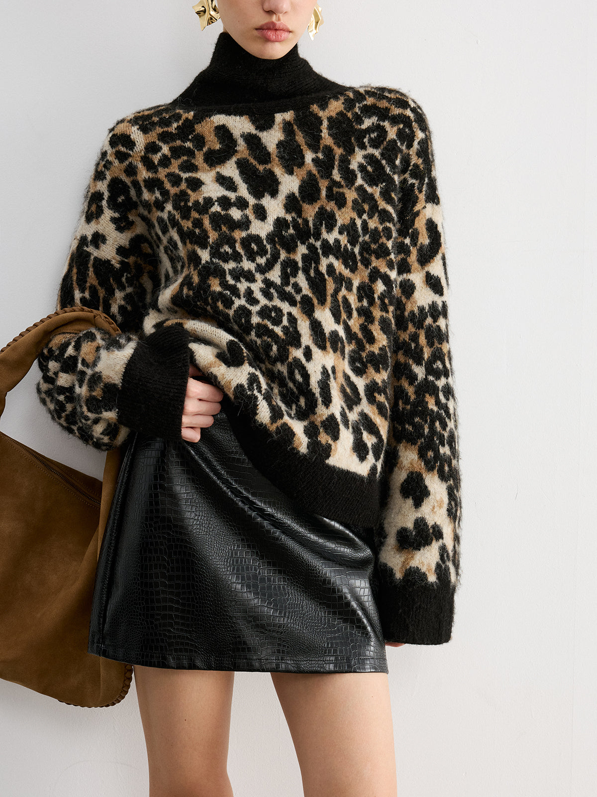 Wool Blend Leopard Turtleneck Knit Top - Trendy Winter Fashion Essential