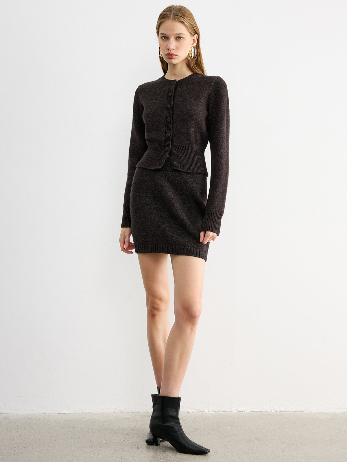 Slim-Fit Knit Cardigan and Mini Skirt Set for Women Casual Wear