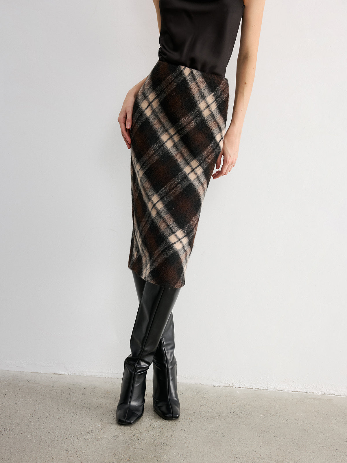 Plaid Wool-Blend Midi Pencil Skirt for Women Winter Wear