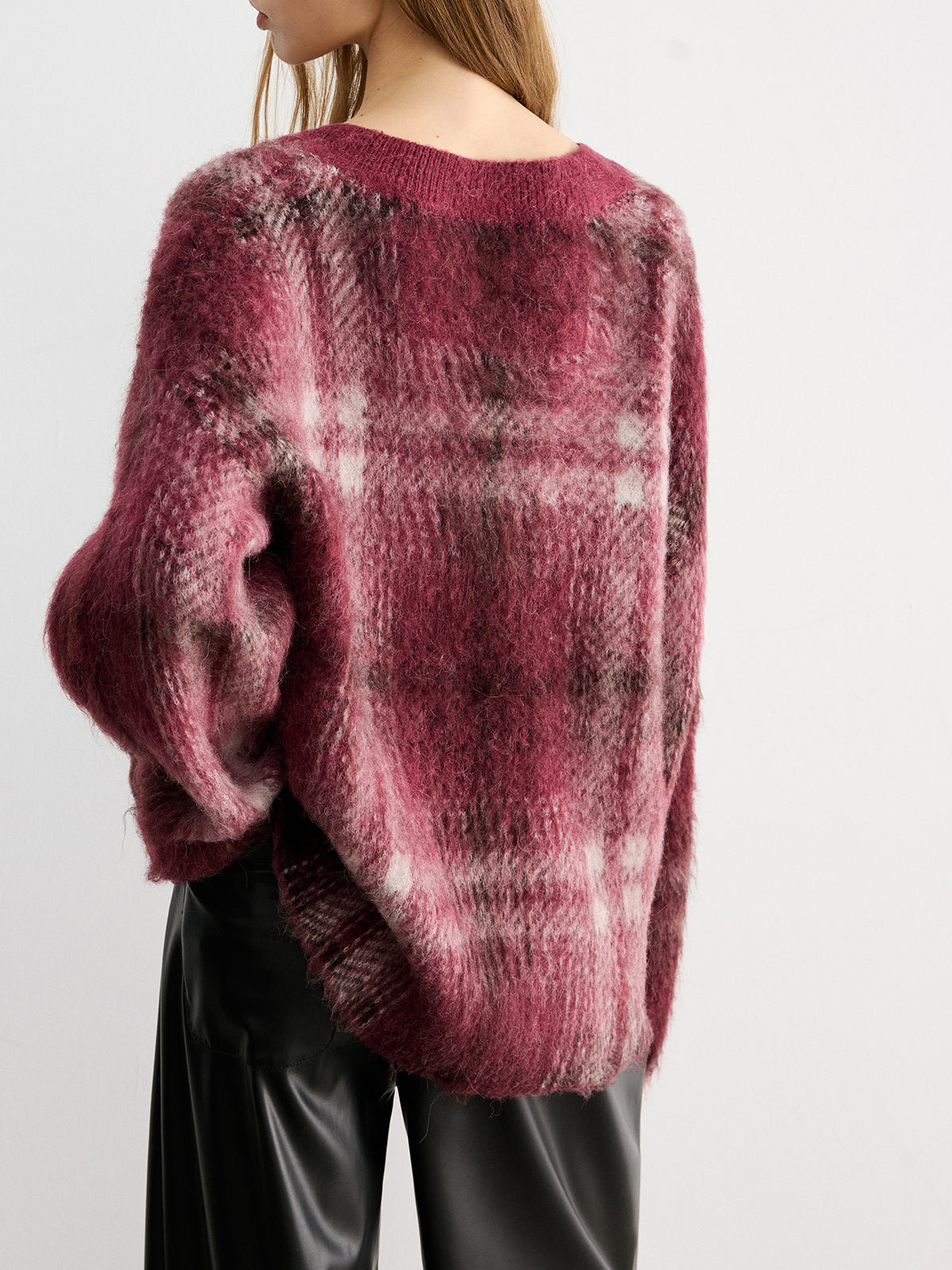 Plaid V-Neck Wool-Blend Sweater Cozy Winter Essential