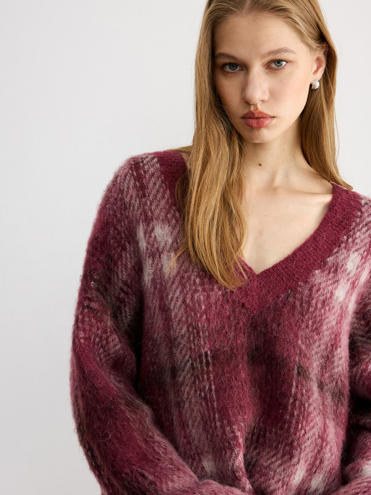 Plaid V-Neck Wool-Blend Sweater Cozy Winter Essential
